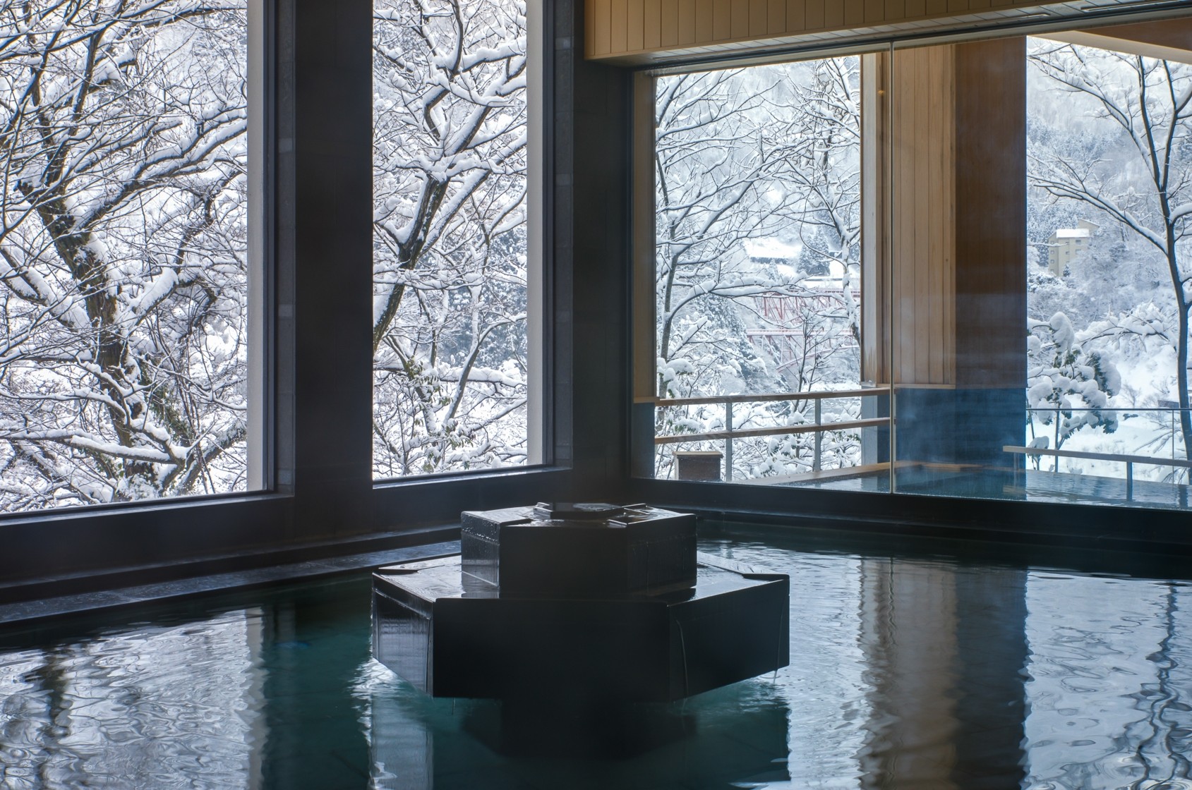 onsen_06-3_pc_2000x1120 (1)